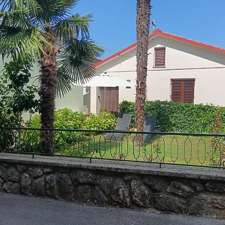 Holiday House Palma Dobrinj ภายนอก รูปภาพ