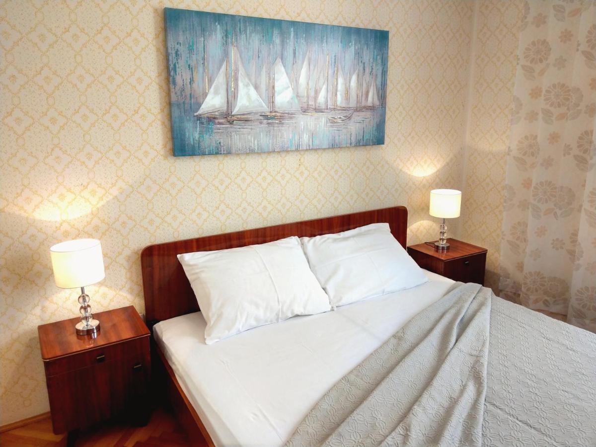 Holiday House Palma Dobrinj ภายนอก รูปภาพ